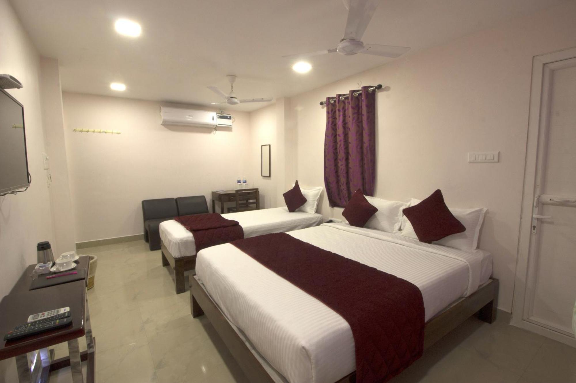 Serenity Sands Beach Resort Puducherry Zewnętrze zdjęcie