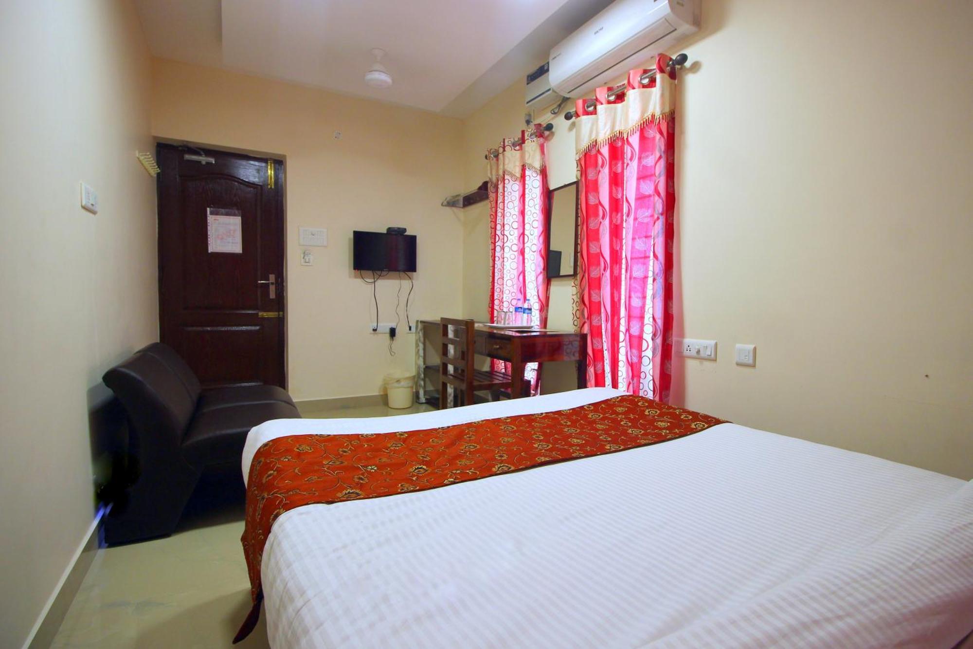 Serenity Sands Beach Resort Puducherry Zewnętrze zdjęcie