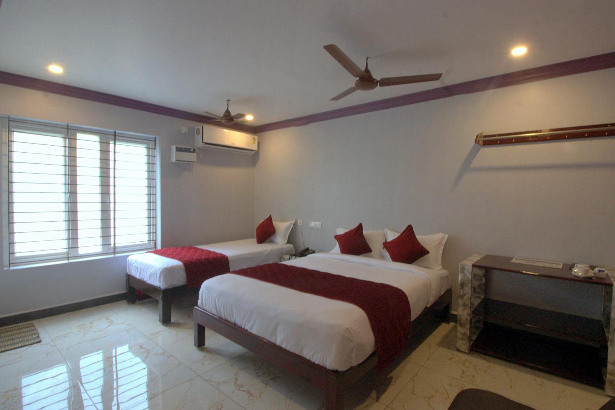 Serenity Sands Beach Resort Puducherry Zewnętrze zdjęcie