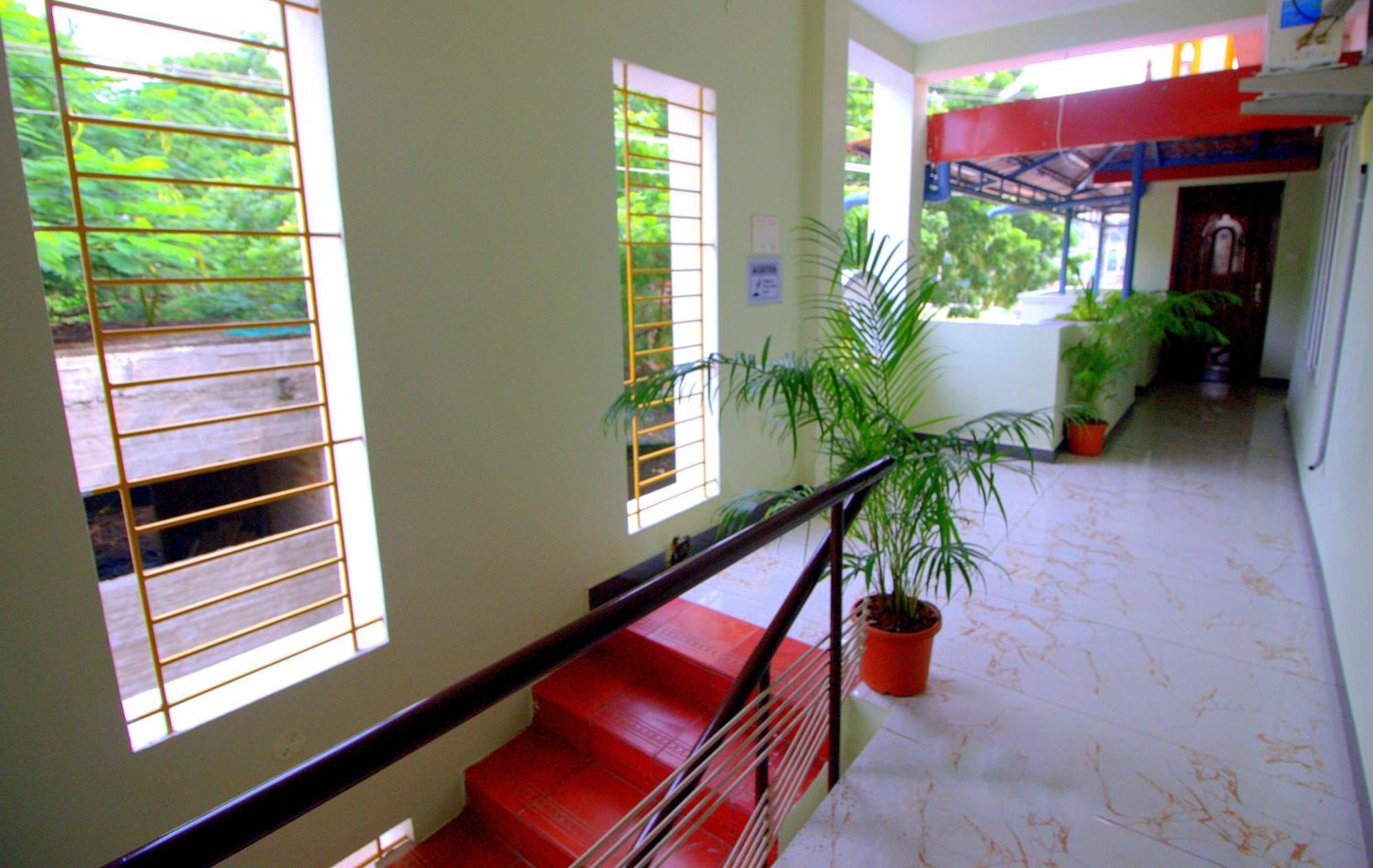Serenity Sands Beach Resort Puducherry Zewnętrze zdjęcie
