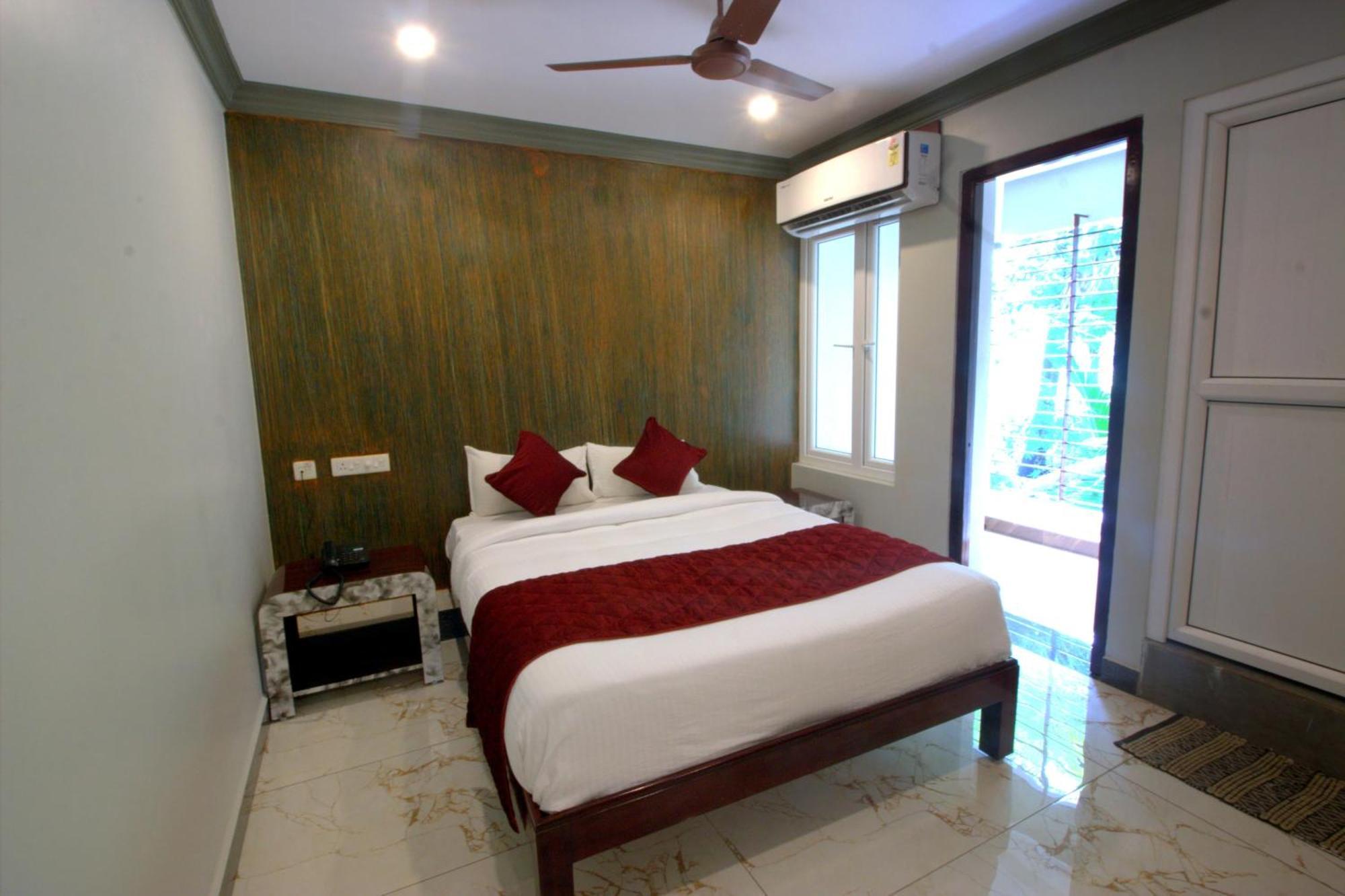 Serenity Sands Beach Resort Puducherry Zewnętrze zdjęcie
