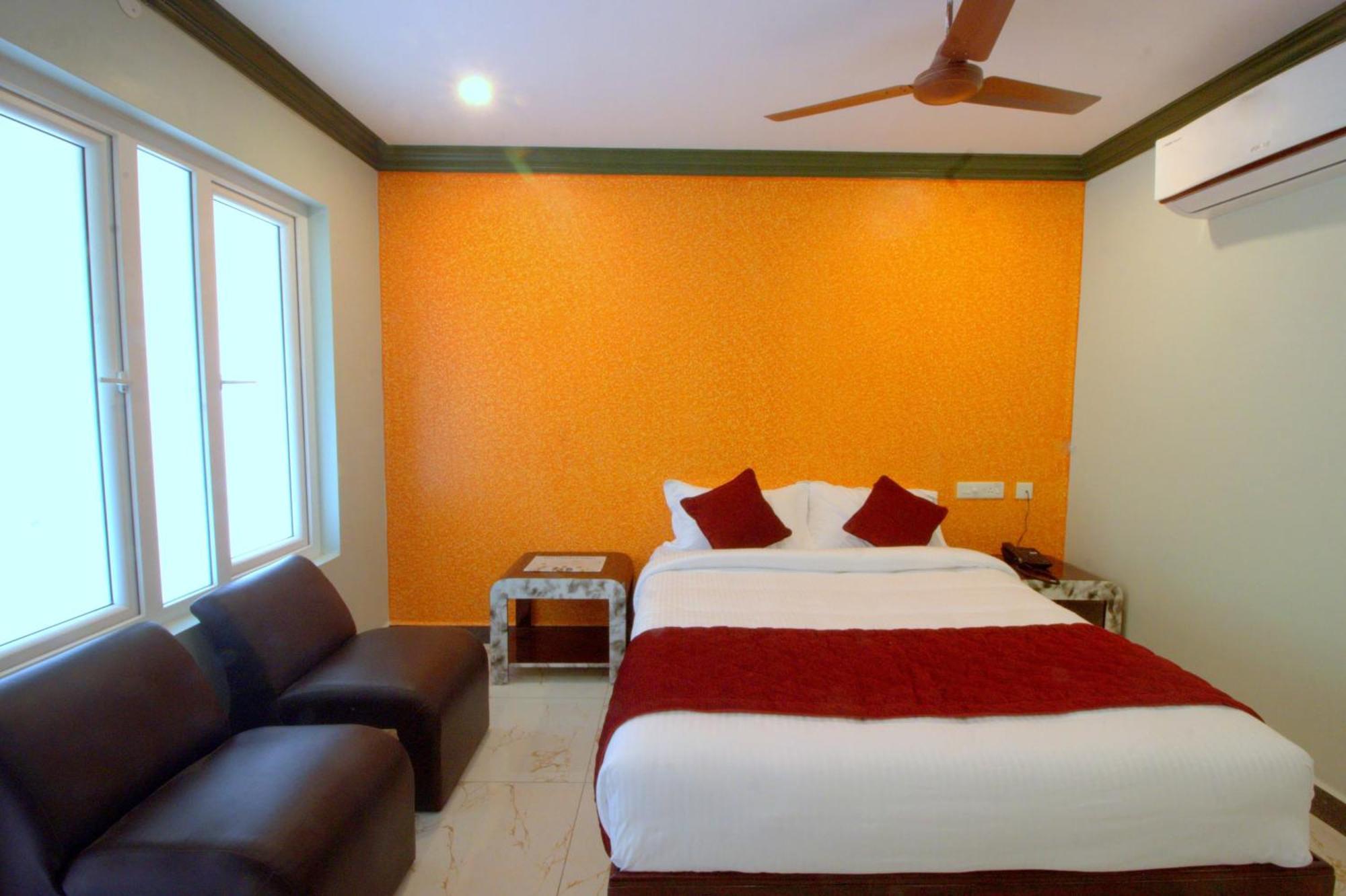 Serenity Sands Beach Resort Puducherry Zewnętrze zdjęcie