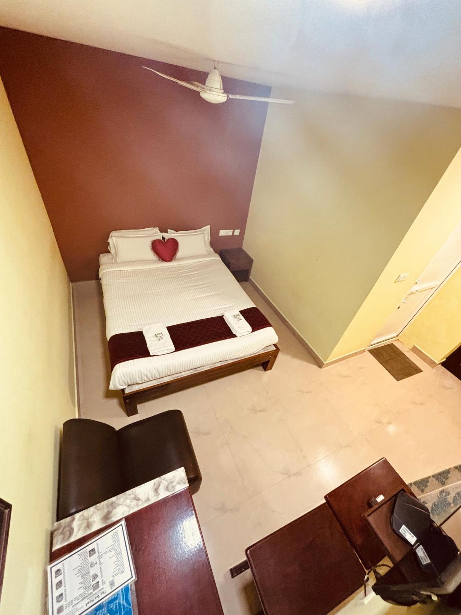 Serenity Sands Beach Resort Puducherry Zewnętrze zdjęcie